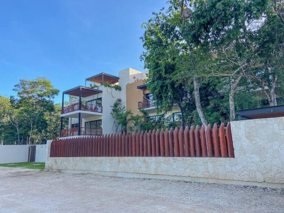 Villa Loft increíble king size Alberca infinita,Gym en medio de la selva Tulum Exterior foto